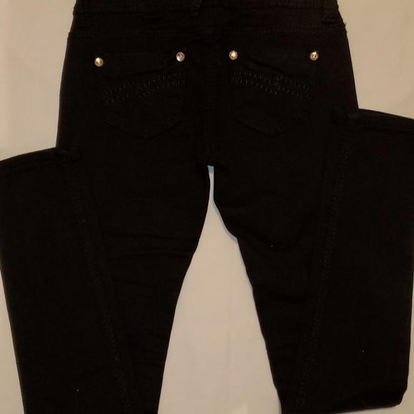 BINGO JEANS, SIZE 1, BLACK, SHREDDED LEGS, LIKE NEW, GOTHIC, ROCK & ROLL - Picture 6 of 6
